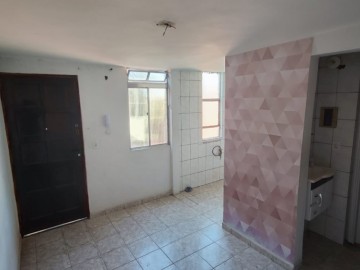 Apartamento - Venda - Conjunto Habitacional Presidente Castelo Branco - Carapicuba - SP